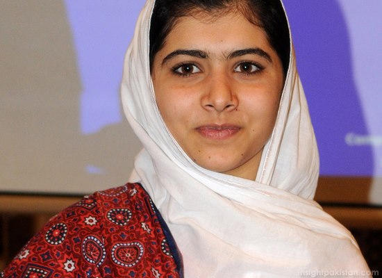 Recovering activist Malala Yousafzai shows bravery despite assassination attempt