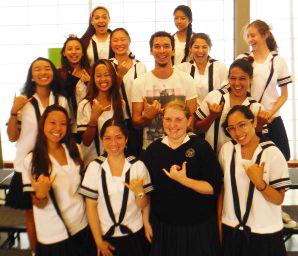 Composer-singer Makana made a visit to the Select Choir class where he spoke to students about his career as a professional musician since the age of 14.