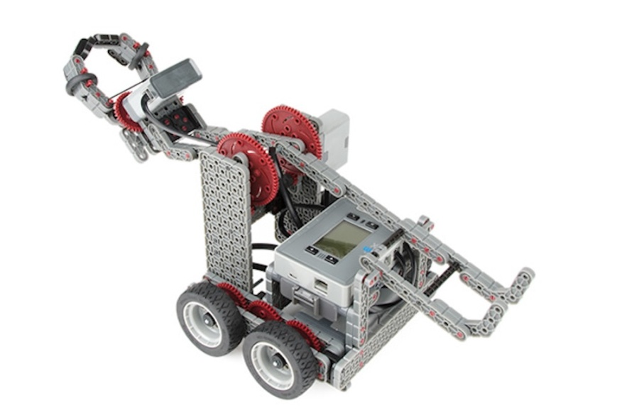 The Junior High Robotics program has won a grant which will provide 20 VEX starter kids and competition add-on kits. 