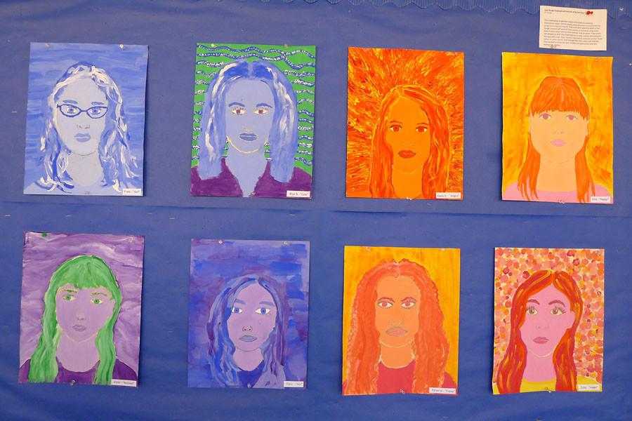 Fourth graders show artistic talent to family and friends