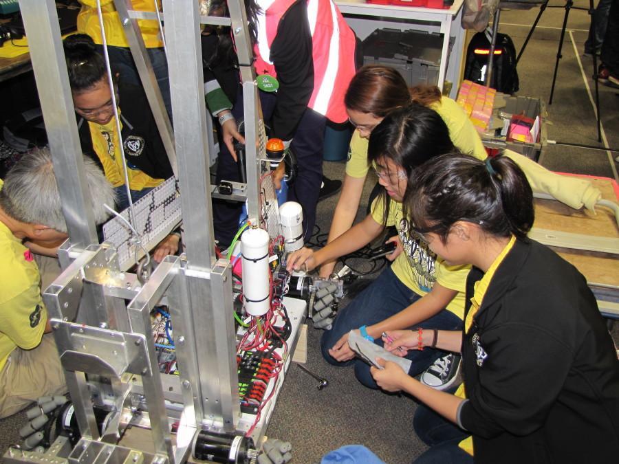 Robotics team ‘feels the rush’ at Hawaii Regional