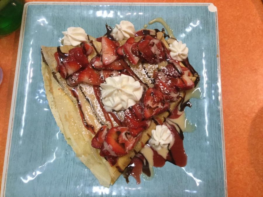 The “Aloha Crepe,” which is said to be the most famous crepe in the restaurant.
