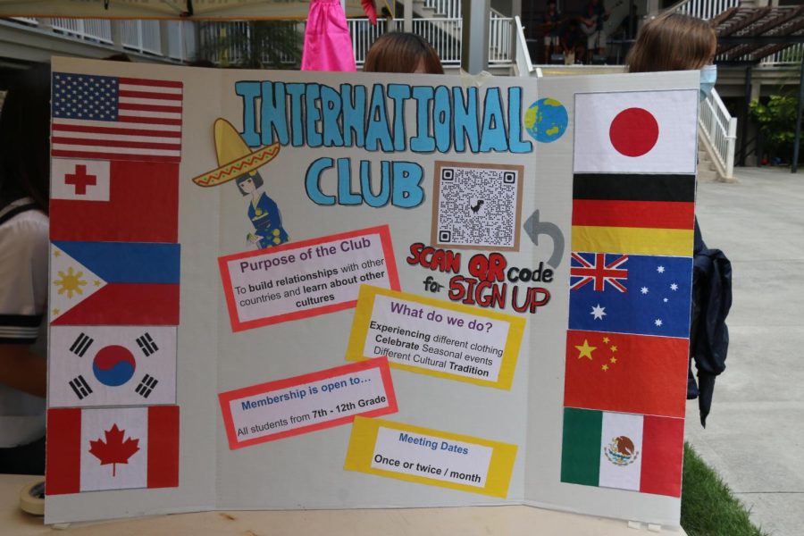 International+Club%E2%80%99s+poster+at+this+year%E2%80%99s+Club+Fair+showcasing+their+ability+to+welcome+many+cultures.+All+photos+by+Ember-Joy+Guevarra.