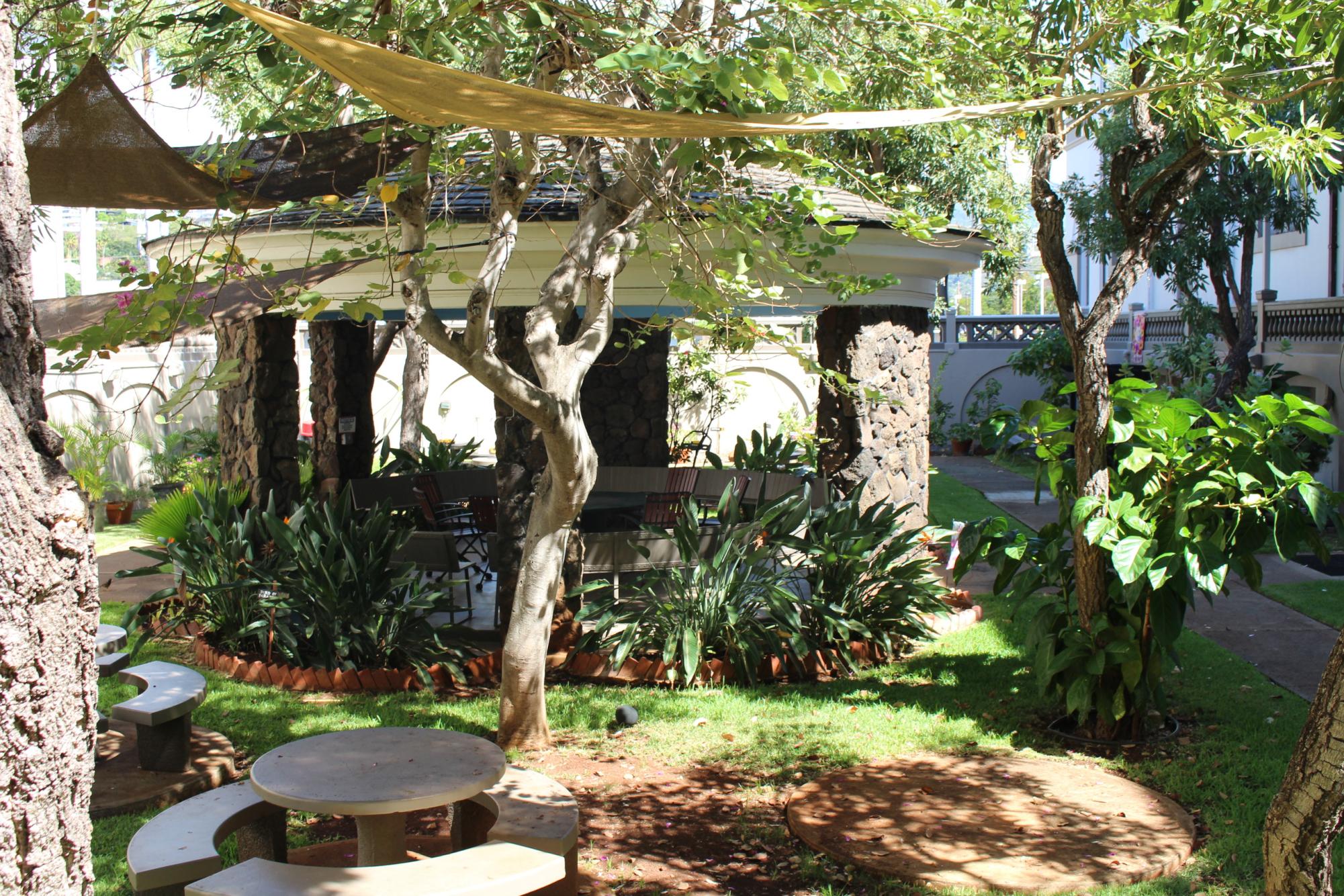 Overview of the calming gazebo area while students are in class.  Photo by Mahina Monsarrat-Ohelo.
