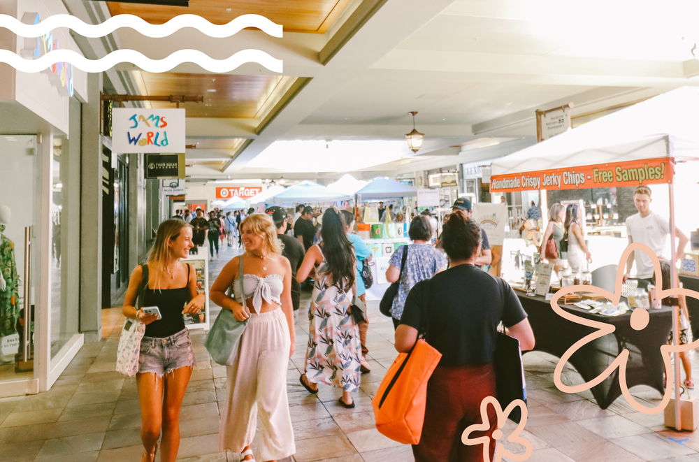 Shoppers check out the Mālama Hawai’i Makers Market at Ala Moana Center. It happens every second Saturday of the month. Photo courtesy of Mālama Hawai’i Market.