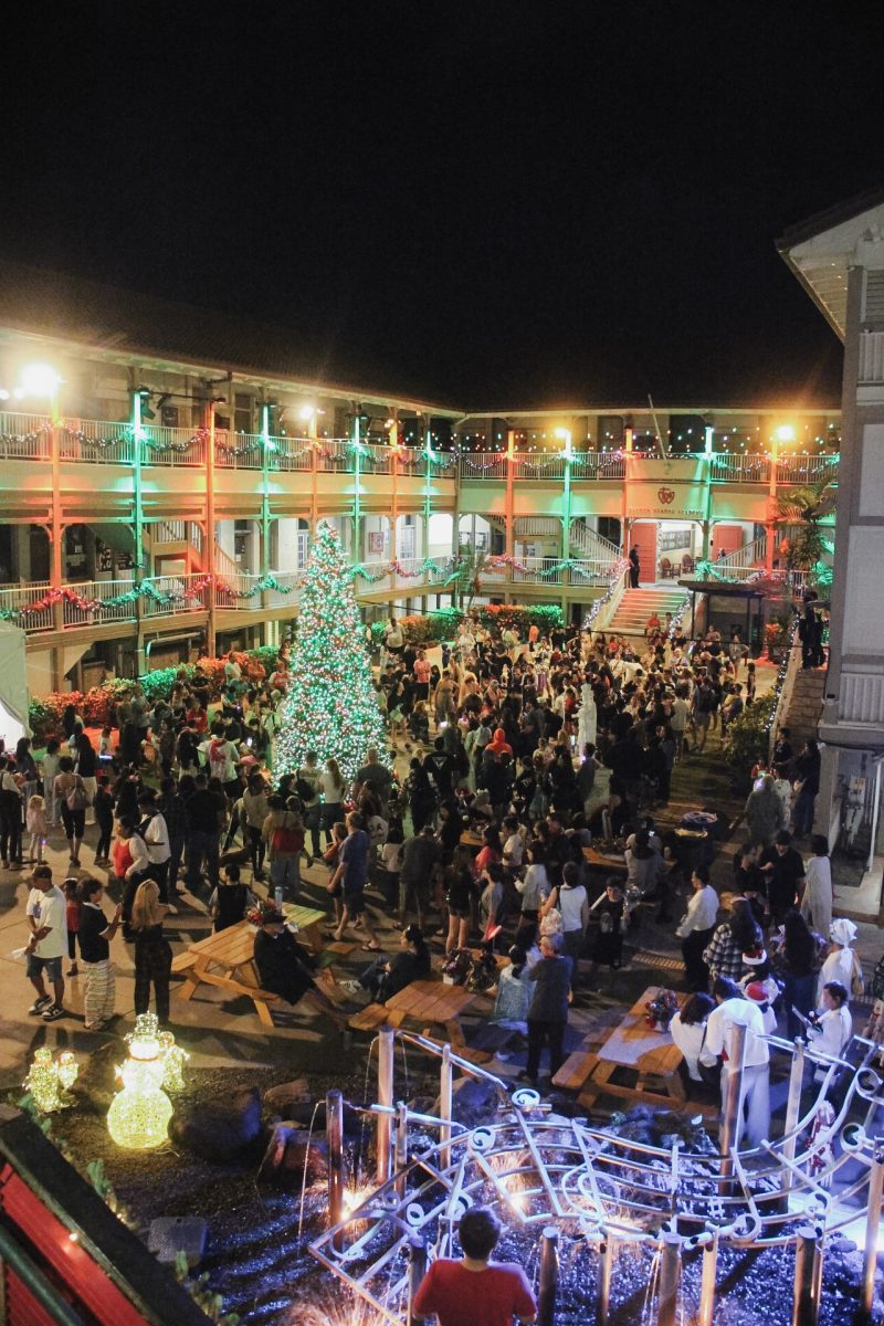 Holiday decorations illuminated Sacred Hearts Academy’s campus, as lights, wreaths and decorated trees lined walkways and gathering spaces. The displays added color and seasonal detail throughout the grounds, creating a festive setting for visitors and students.