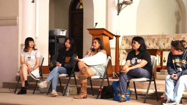 Lancer Alumnae share advice and helpful tips to high school students to help prepare them for college during the annual alumnae forum. Photo courtesy of Kellie Fase.
